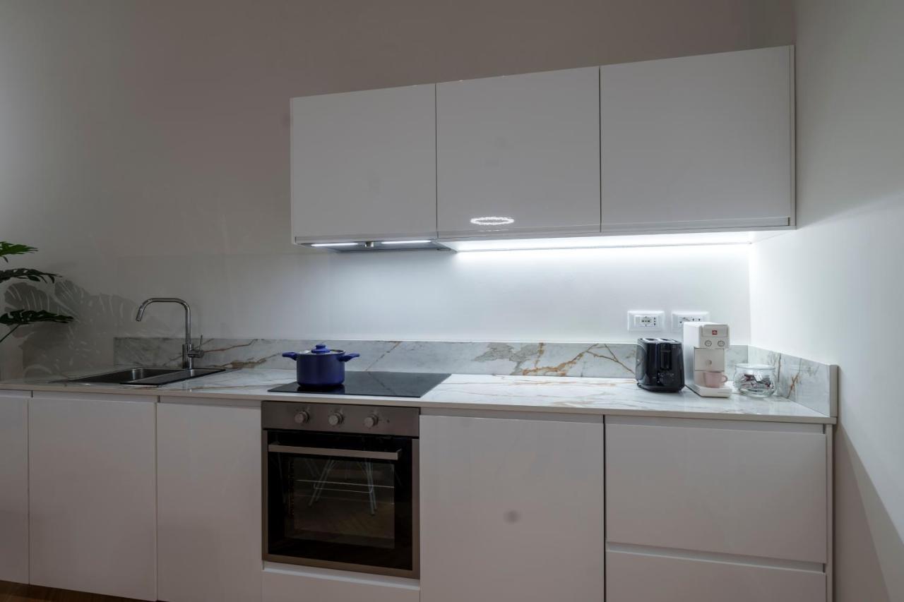 Porta Venezia-Trilocale-Luxury Con Wifi-Neflix Lägenhet Milano Exteriör bild